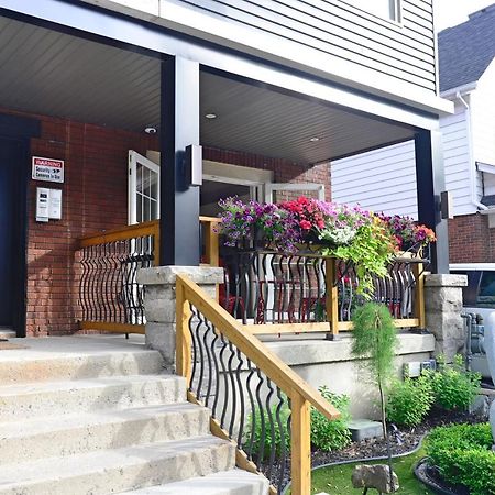 Ottawa Downtown Executive Apartment Retreat With Private Balcony Near Bank Street - Sleep Max 2 Exterior foto