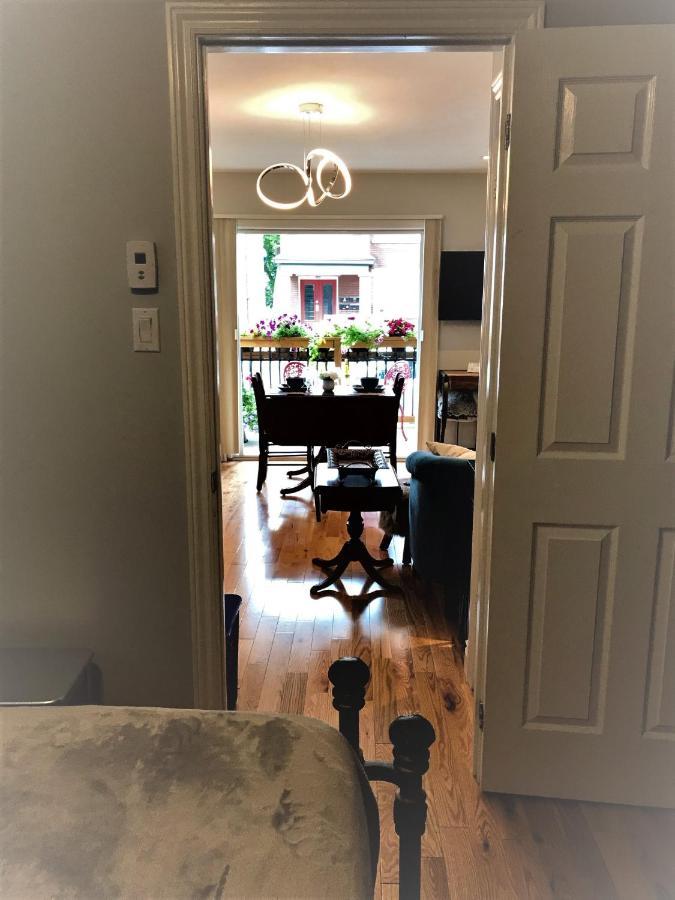 Ottawa Downtown Executive Apartment Retreat With Private Balcony Near Bank Street - Sleep Max 2 Exterior foto